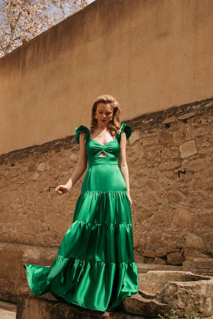 JOANNA ECONOMOU DESIGNS, @joannaeconomoudesigns fashion designer resort and luxury wear occasion summer romantic dress Stier colour green warmer season Cyprus island